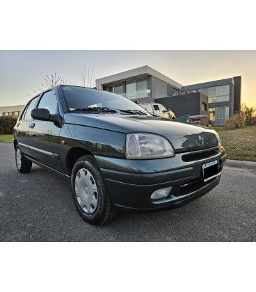 RENAULT CLIO RT